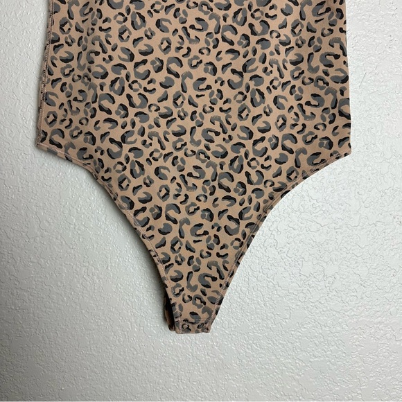 Abercrombie & Fitch Soft A&F Collection, Size Medium Bodysuit, Cheetah Print - Picture 2 of 7